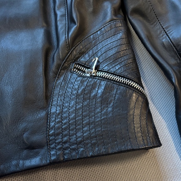 New Line Italian Black Leather Women's Jacket size 42 (us sz 6 or M) - Picture 4 of 13
